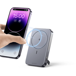 UGREEN FOLDABLE KICKSTAND MAGNETIC WIRELESS POWER BANK PB206 (15086)